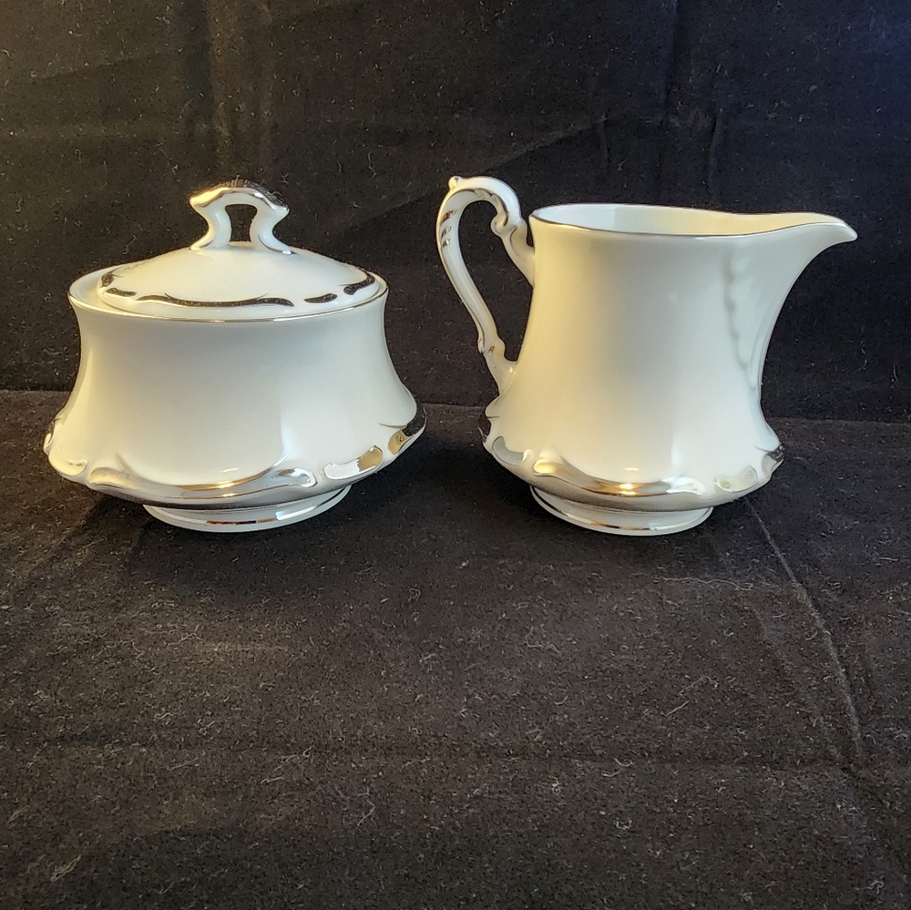 Harmony House Fine China #3656 Hand Painted Starlight Sugar Bowl and Creamer